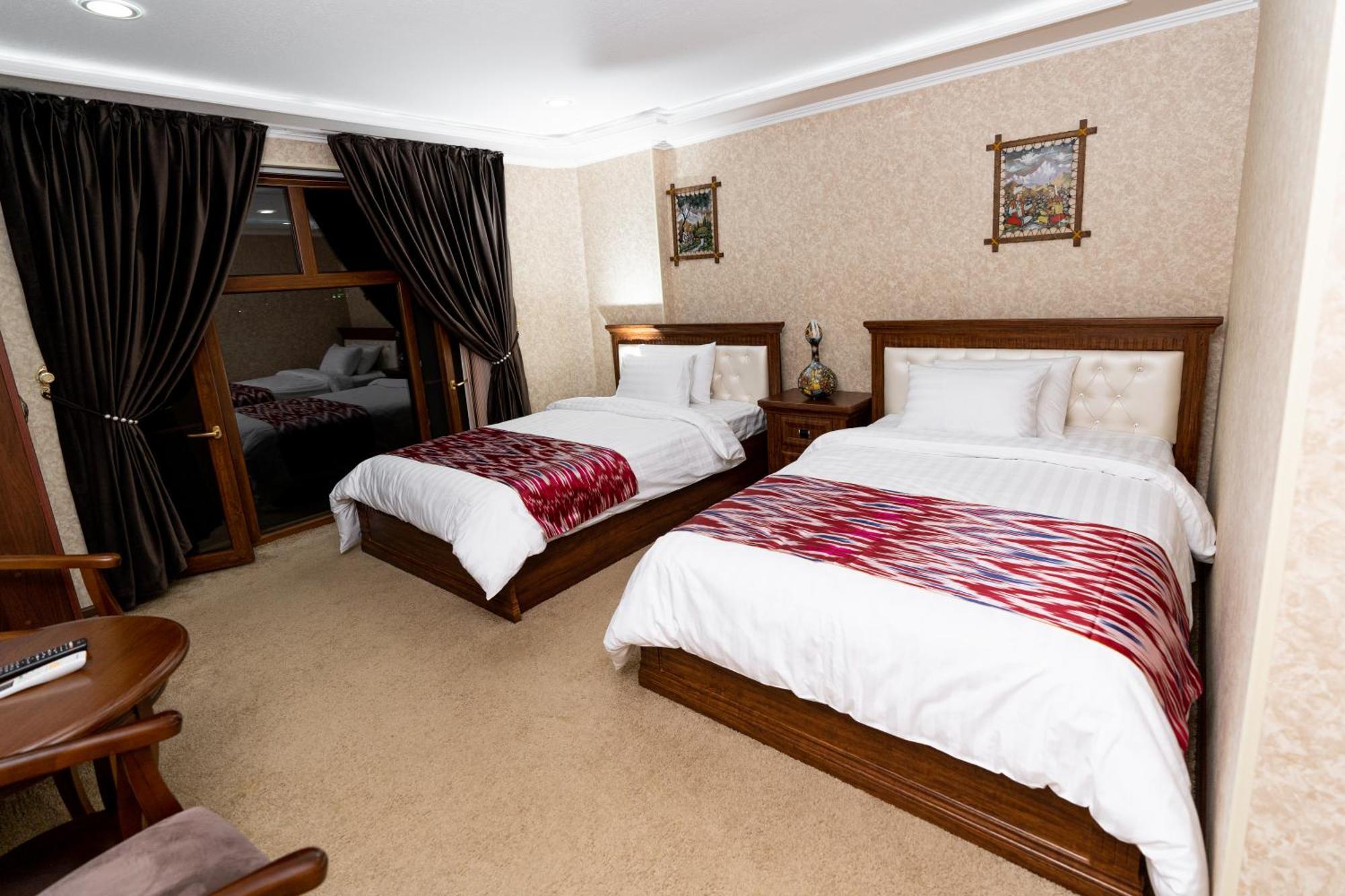Crystal Guest House Samarkand Esterno foto
